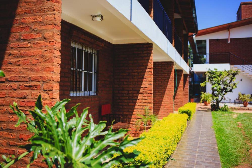 Managua Apart Hotel Puerto Iguazu Exterior photo